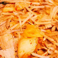 ☆まりもキッチン☆'s cooksnap of when they made もやしの豚キムチ炒め.