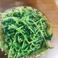 kuma043029's cooksnap of when they made 豆苗の胡麻和え.