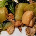 Dahyana's cooksnap of when they made 鶏もも肉とチンゲンサイの炒め物♪簡単♪.