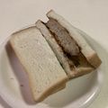 papikun's cooksnap of when they made 速い安い旨い☆コロッケサンドイッチ.