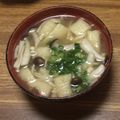 おはなすき's cooksnap of when they made キノコと根菜のお味噌汁.