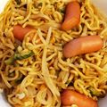 料理初心者あぃ☆'s cooksnap of when they made チープ飯♪もやしとゴーヤの焼きそば.