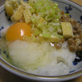 masakohママ's cooksnap of when they made ❀納豆♪葱♫マヨ♬うちの卵かけご飯❀.