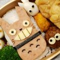 totomama♥♥'s cooksnap of when they made 簡単トトロのスパムにぎり　キャラ弁.