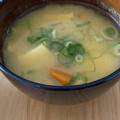 クック766L8K☆'s cooksnap of when they made 朝ごはんに！かぼちゃ人参厚揚げのみそ汁.