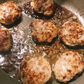 ririco*'s cooksnap of when they made 卵、玉ねぎなし！えのきﾊﾝﾊﾞｰｸﾞ♪.