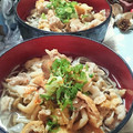 虹色♪︎ちゅーりっぷ's cooksnap of when they made 煮物そば^_^ タロの弁当昼ごはん編.