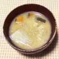 わたさな2016's cooksnap of when they made 南瓜・白菜の味噌汁♪.