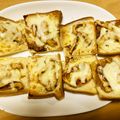 さすらい's cooksnap of when they made イカの塩辛でおつまみトースト.