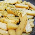 ルンルンイズミン's cooksnap of when they made じゃがいものバターいしる焼き.