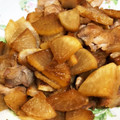 ♪さやbakery♪'s cooksnap of when they made 豚こま肉と大根の炒め煮.