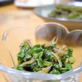とめ子914's cooksnap of when they made 大根の葉とじゃこのニンニク炒め.