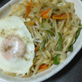 悠賢ﾏﾏ's cooksnap of when they made 激ウマ！我が家のマヨ焼きうどん！.