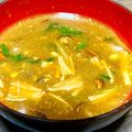 my_pace's cooksnap of when they made 豆腐となめこと三つ葉の味噌汁.