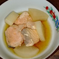 クックKUEUVC☆'s cooksnap of when they made 再現！ヲタご飯☆推しの愛した味しみ鮭大根.