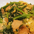 しんにし's cooksnap of when they made 簡単すぎる☆春菊の卵とじ.