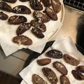 Froggycook's cooksnap of when they made 生焼けパン救済！ドーナツ.
