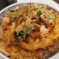 ふじもんもん☆'s cooksnap of when they made 【惣菜アレンジ】簡単卵とじのかき揚げ丼.