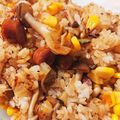 MIKOさん's cooksnap of when they made ガリバタこがし醤油の簡単とうもろこし炒飯.