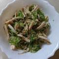 すずぱく's cooksnap of when they made 作り置き可◎きゅうりと胸肉の柚子ごま和え.