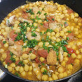 ゆうろくろう's cooksnap of when they made 鶏のソテーとひよこ豆のトマトソース煮込み.