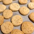 柚子♡⸝⸝⸝'s cooksnap of when they made 袋一つ簡単胡麻香るサクサクオイルクッキー.