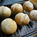 卯月のうさぎ２０１４'s cooksnap of when they made 全粒粉のプチフランスパン.