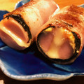 MizuhoBank's cooksnap of when they made おさかなソーセージの海苔ちーベーコン巻き.