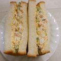 お塩と砂糖's cooksnap of when they made 鮭フレークと卵ときゅうりのサンドイッチ.