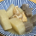 クックCMRR7P☆'s cooksnap of when they made 大根と油揚げの味噌煮.