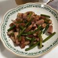 あや。。！'s cooksnap of when they made シンプル！にんにくの芽とベーコンの炒め物.