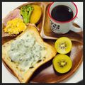 choco831's cooksnap of when they made 簡単美味しい♬大根葉のチーズトースト.