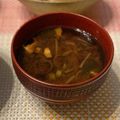 ちゃぴ♥'s cooksnap of when they made シャキシャキもやしとしいたけのお味噌汁.