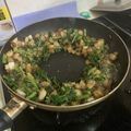 犬飼ってる's cooksnap of when they made 大根と葉っぱのご飯のお供.