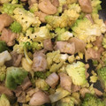 クック72WXXM☆'s cooksnap of when they made 簡単 カリフラワーと鶏肉の炒め物.