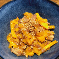 Marmo's cooksnap of when they made ピーナッツかぼちゃと挽肉のうまうま炒め.