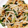 cotton777's cooksnap of when they made お手軽なおつまみ♪鶏皮ともやしの炒め物.