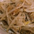 おまめ115's cooksnap of when they made 簡単◎レンジでもやしのナムル.