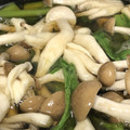 クックHDEHXO☆'s cooksnap of when they made 小松菜としめじの煮浸し.