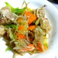 ユーロン's cooksnap of when they made お肉が無くても★シュウマイde★野菜炒め.