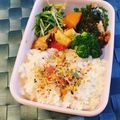 yesmama's cooksnap of when they made 鶏ひき肉と刻みレンコンの大葉はさみ焼き♪.