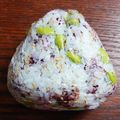 まやしゅうまま's cooksnap of when they made 枝豆ゆかりおにぎり.