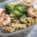 ★食べるの大好き's cooksnap of when they made ブロッコリーとエビのチーズパスタ.
