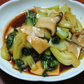 クックVOY1Q3☆'s cooksnap of when they made 青梗菜ときのこのオイスターソース炒め.