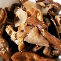 ☆トコ☆'s cooksnap of when they made ☼ずいき（芋がら）と揚げと豚肉の炒め煮.