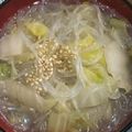 ひぃちゃんひー's cooksnap of when they made とても簡単☆白菜の春雨スープ.