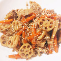 よもニャン's cooksnap of when they made 少量の豚挽き肉で♪蓮根と人参の炒り煮!!.