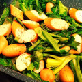 桜月❀咲良mommy's cooksnap of when they made 簡単♪美味しい!!春菊のバター炒め.
