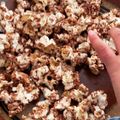 くまりぽ's cooksnap of when they made 簡単！やみつきチョコレートポップコーン.