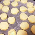 やまのこぐちゃん's cooksnap of when they made 簡単 サクサク クッキー☆卵黄のみ.